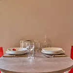 Lumineux, Terrasse, Parking Gratuit, Animaux Admis - Fr-1-841-36 Διαμέρισμα