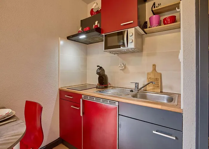 Lumineux, Terrasse, Parking Gratuit, Animaux Admis - Fr-1-841-36